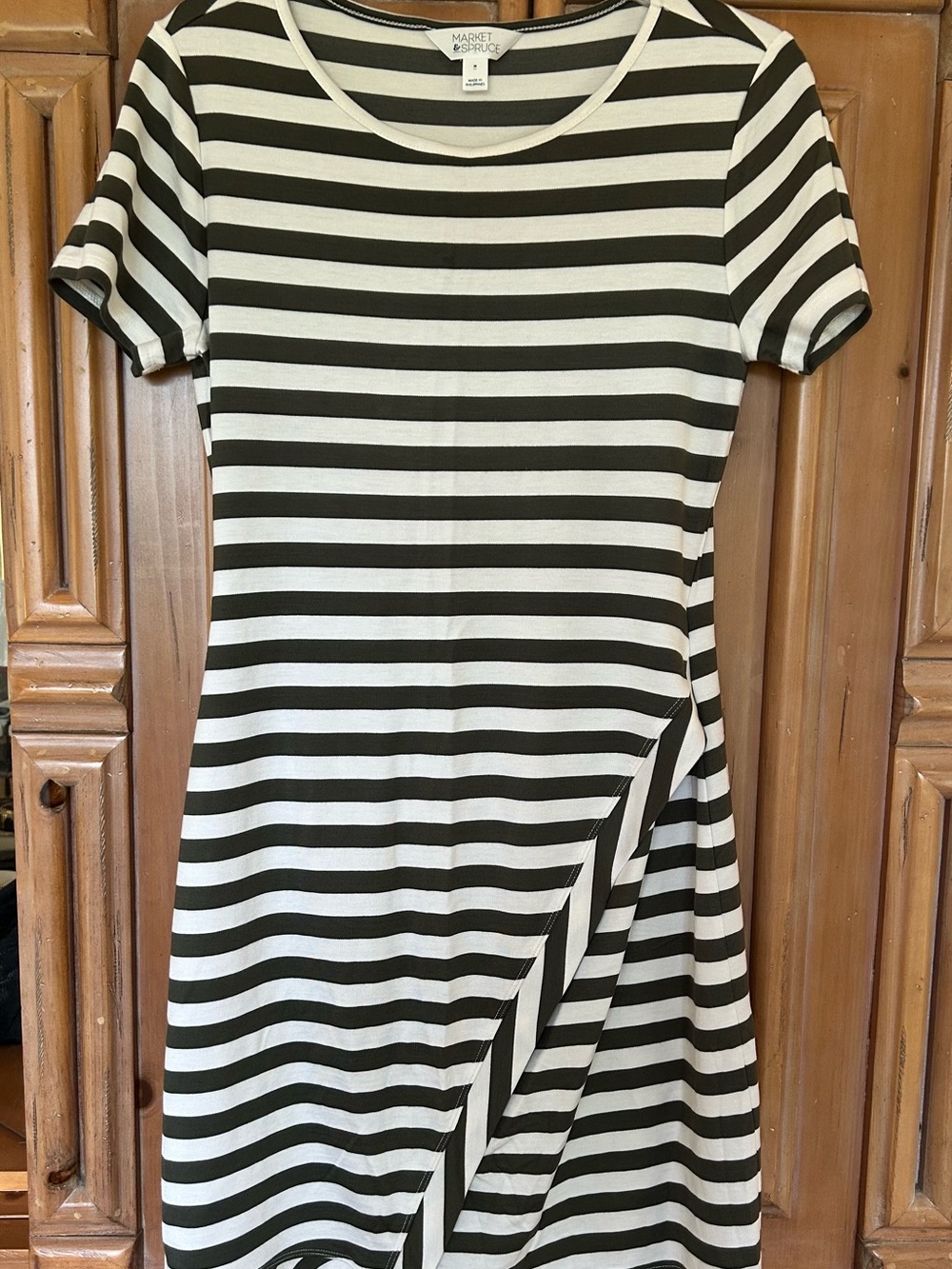 Market & Spruce short sleeve striped dress, olive green/ white, size M